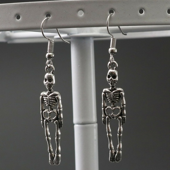 Skeleton Vintage Skull Dangle Gothic Earrings - Picture 1 of 5